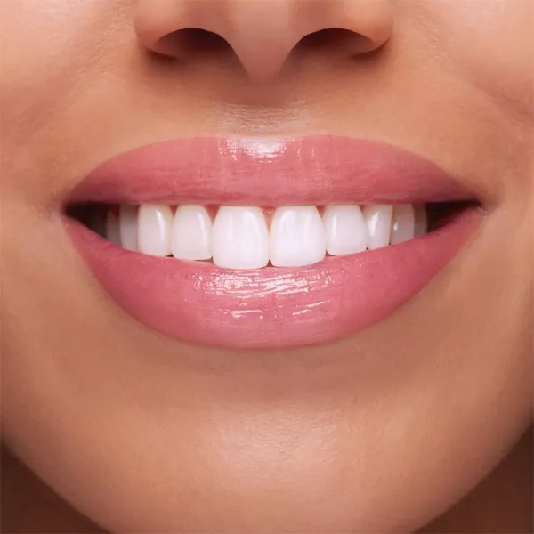 Clarins Lip Perfector Shimmer lesk na pery s hydratačným účinkom odtieň 01 Rose Shimmer 12 ml