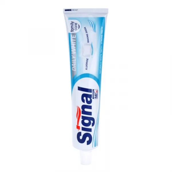 Signal Daily White zubná pasta s bieliacim účinkom 125 ml