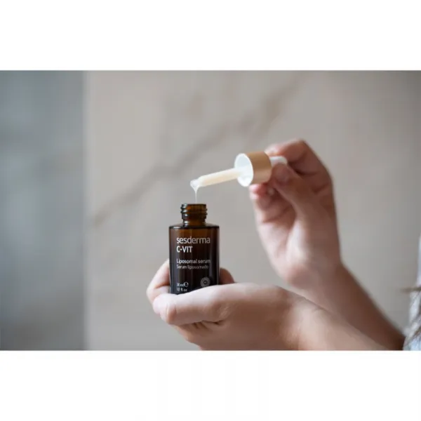 Sesderma C-Vit lipozomálne sérum pre rozjasnenie pleti 30 ml