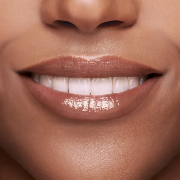 Clarins Lip Perfector Shimmer lesk na pery s hydratačným účinkom odtieň 07 Toffee Pink Shimmer 12 ml
