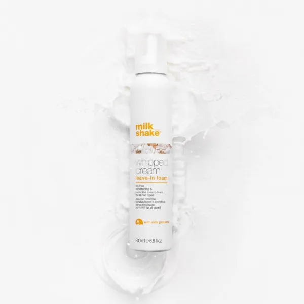 milk_shake® Leave-in Whipped Cream Foam bezoplachová starostlivosť pre všetky typy vlasov 200 ml