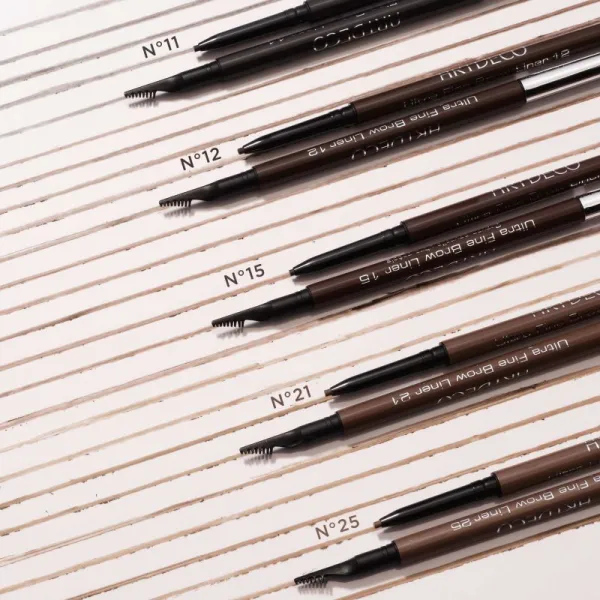 ARTDECO Ultra Fine Brow Liner precízna ceruzka na obočie odtieň 2812.21 Ash Brown  0.09 g