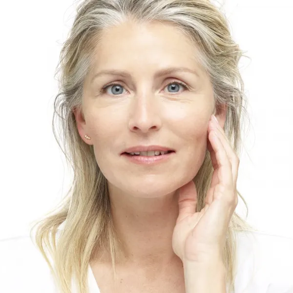 L’Oréal Paris Age Perfect Golden Age nočný protivráskový krém pre zrelú pleť 60+ 50 ml