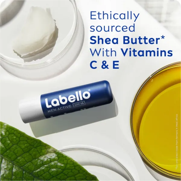 Labello Active Care balzam na pery pre mužov 4.8 g