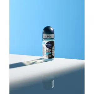 Nivea Men Invisible Black & White guličkový antiperspirant pre mužov 50 ml