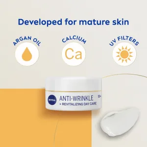 NIVEA Revitalizing obnovujúci denný krém proti vráskam 55+ 50 ml