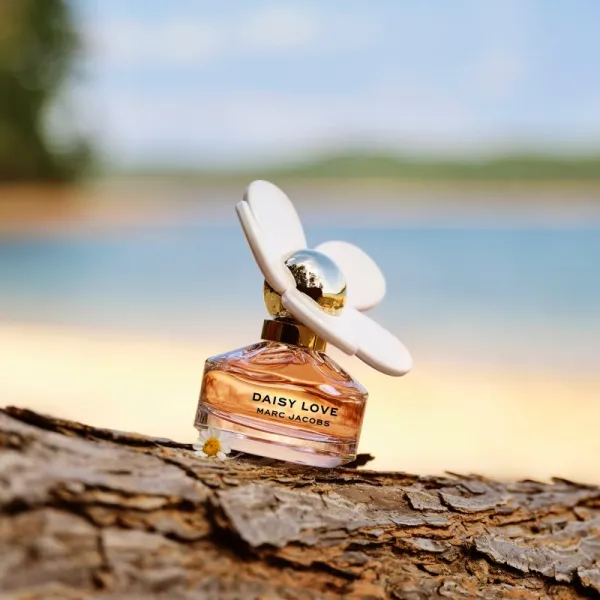 MARC JACOBS DAISY LOVE Toaletná voda