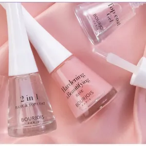 Bourjois 1 Seconde rýchloschnúci lak na nechty odtieň 004 Beige Friend 9 ml