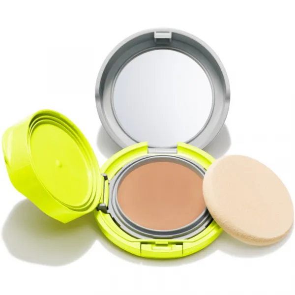 Shiseido Sun Care Sports BB Compact kompaktný make-up SPF 50+ odtieň Medium 12 g
