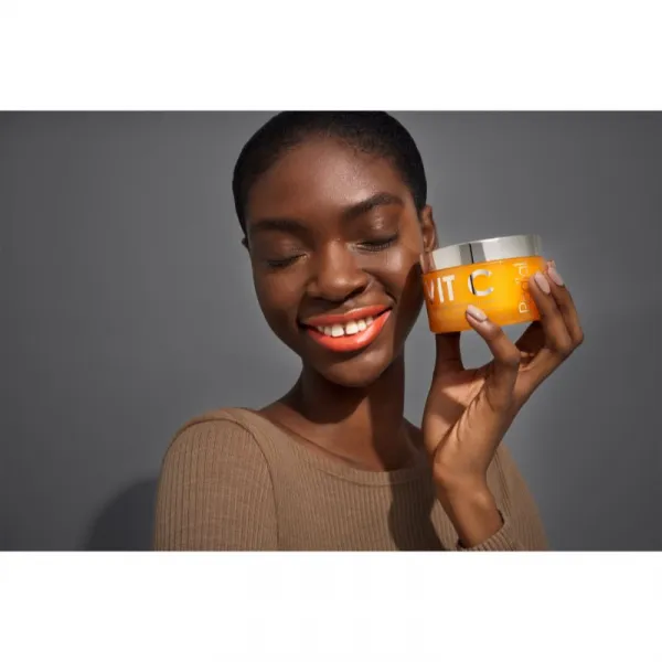 Rodial Vit C Brightening Cleansing Pads čistiace tampóny s vitamínom C 50 ks