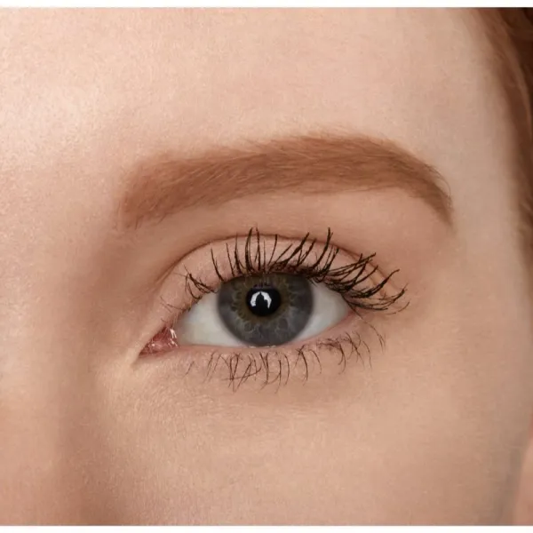 NYX Professional Makeup Fill & Fluff pomáda na obočie v ceruzke odtieň 01 Blonde 0,2 g