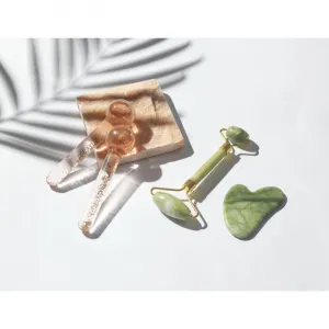 Zoë Ayla Luxurious Jade Crystal Roller masážny valček na tvár 1 ks