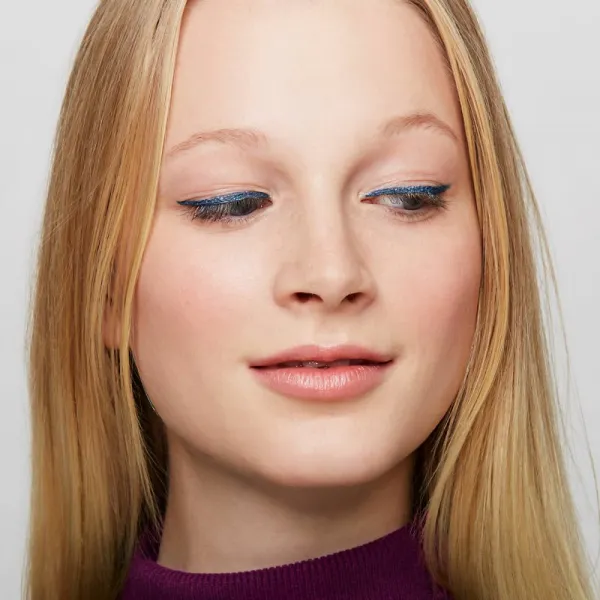 essence ceruzka na oči Long Lasting Eye Pencil - 09 Cool Down