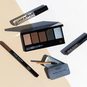 MUA Makeup Academy Brow Define precízna ceruzka na obočie s kefkou odtieň Fair 0.05 g