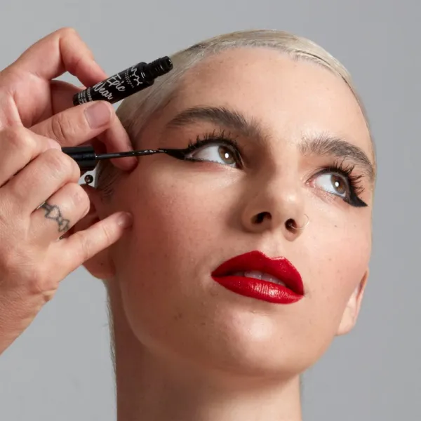 NYX Professional Makeup Epic Wear Liquid Liner Waterproof - White
