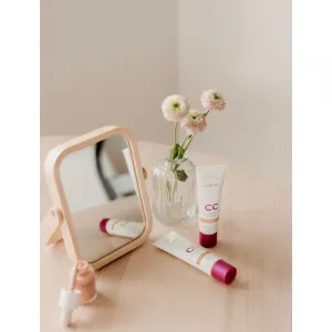 Lumene CC Color Correcting Cream CC krém pre jednotný tón pleti SPF 20 odtieň 2 Medium (Cool) 30 ml