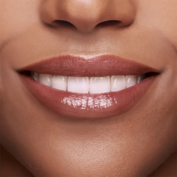 Clarins Lip Perfector Intense hydratačný lesk na pery odtieň 19 Intense Smoky Rose 12 ml