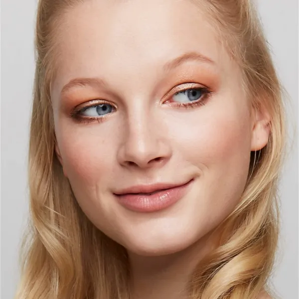 essence The Nude Edition paletka očných tieňov odtieň 10 Pretty in Nude 10 g