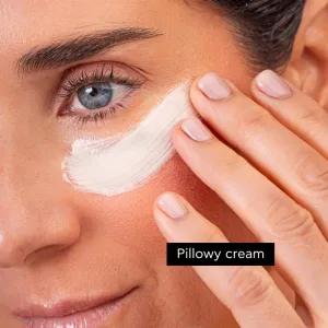 Apivita Express Beauty Line Smoothing Eye Mask Grape očná maska s vyhladzujúcim efektom 2 x 2 ml