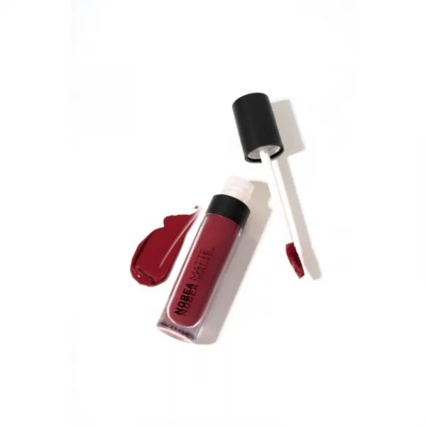 NOBEA Day-to-Day Matte Liquid Lipstick matný tekutý rúž odtieň Maroon #M10 7 ml