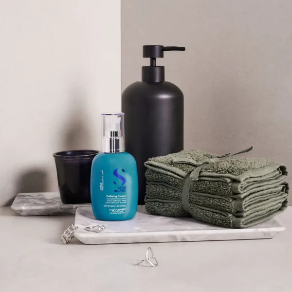 Alfaparf Milano Semi Di Lino Curls definujúci krém pre kučeravé vlasy 125 ml