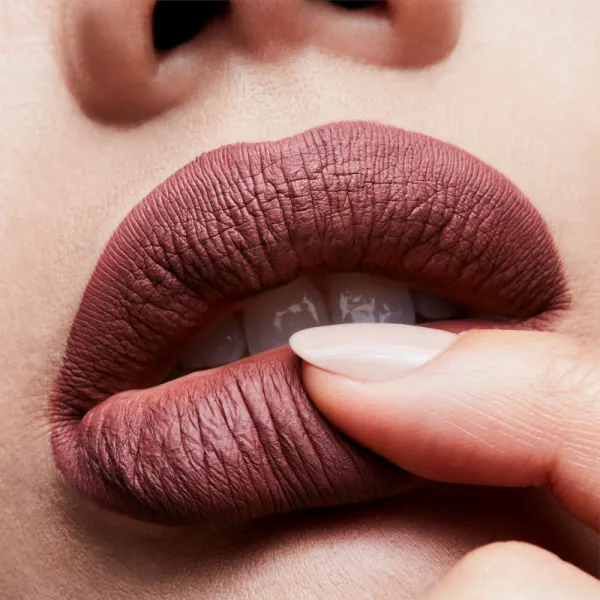MAC Cosmetics Retro Matte Liquid Lipcolour matný tekutý rúž odtieň Topped with Brandy 5 ml