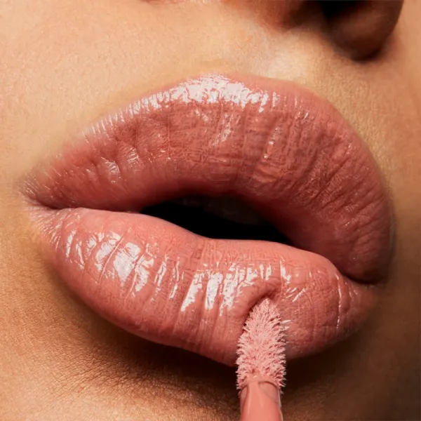 MAC Cosmetics Lipglass lesk na pery odtieň Lust 3,1 ml