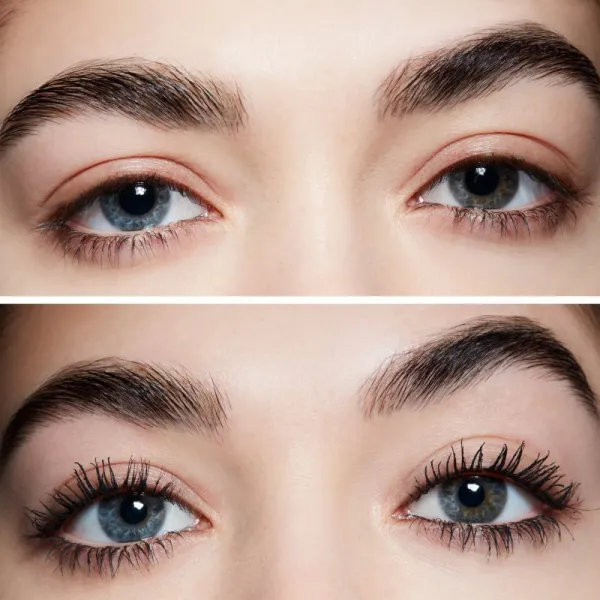 MAC Cosmetics In Extreme Dimension Waterproof Mascara vodeodolná riasenka pre objem a natočenie rias odtieň Dimensional Black 13 g