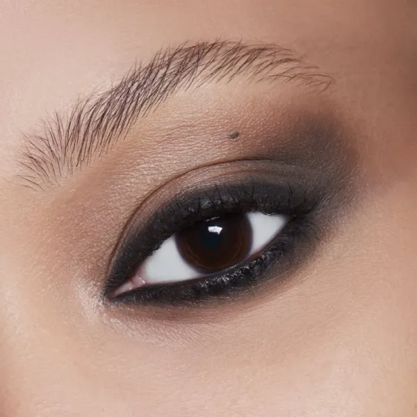 MAC Cosmetics Eye Shadow očné tiene odtieň Charcoal Brown Matte 1,5 g