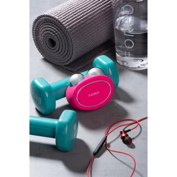 FOREO Bear™ tonizačný prístroj na tvár Fuchsia 1 ks