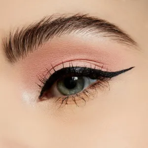 MAC Cosmetics Powder Kiss Soft Matte Eye Shadow očné tiene odtieň Felt Cute 1.5 g