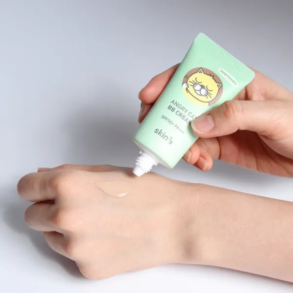 Skin79 Animal For Angry Cat BB krém proti nedokonalostiam pleti SPF 50+ odtieň Petal Beige 30 ml