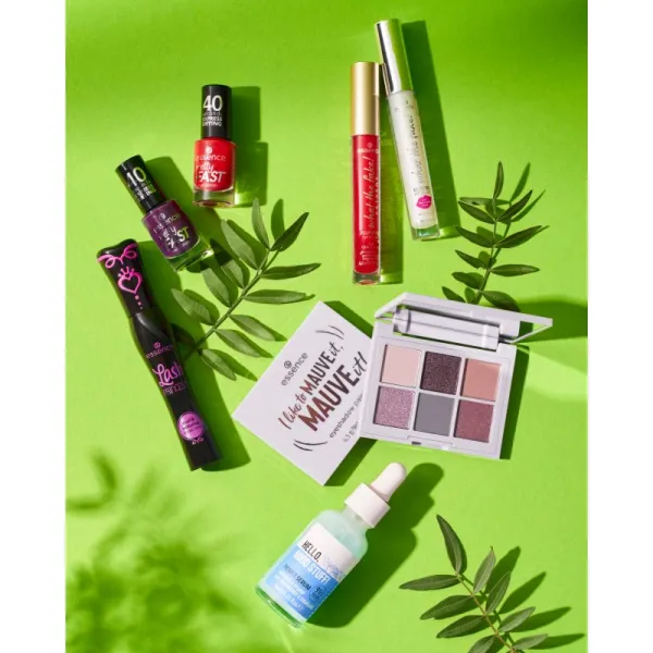 essence WHAT THE FAKE! lesk na pery pre väčší objem odtieň 01 oh my plump! 4.2 ml
