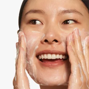 Clinique All About Clean™ 2-in-1 Cleansing + Exfoliating Jelly exfoliačný čistiaci gél 150 ml