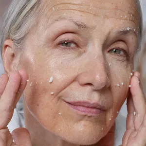 Nudestix Nudeskin Lemon-Aid Detox & Glow Micro-Peel rozjasňujúci peeling na tvár 60 ml