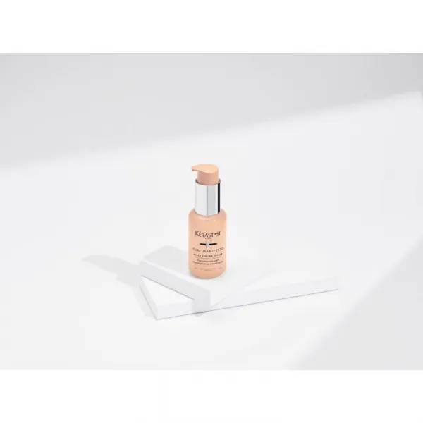 Kérastase Curl Manifesto Huile Sublime Repair vyživujúci olej pre vlnité a kučeravé vlasy 50 ml