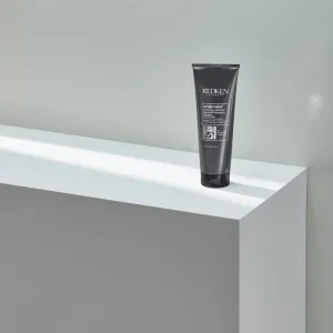 Redken NYC šampón proti lupinám - Scalp Relief Dandruff Shampoo