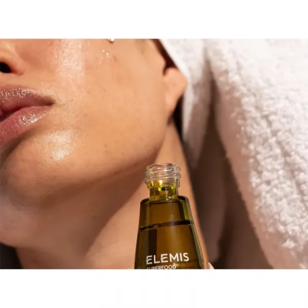 Elemis Superfood Facial Oil vyživujúci pleťový olej s hydratačným účinkom 15 ml