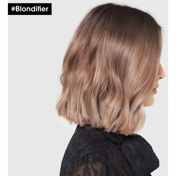 L’Oréal Professionnel Serie Expert Blondifier rozjasňujúci kondicionér pre všetky typy blond vlasov 200 ml