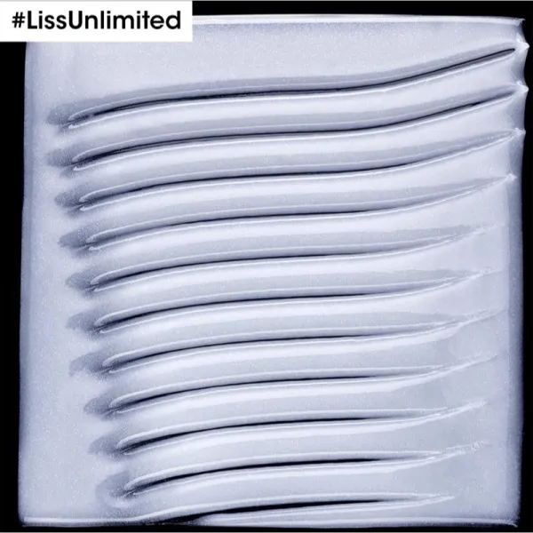 L’Oréal Professionnel Serie Expert Liss Unlimited vyhladzujúci šampón pre nepoddajné vlasy 300 ml