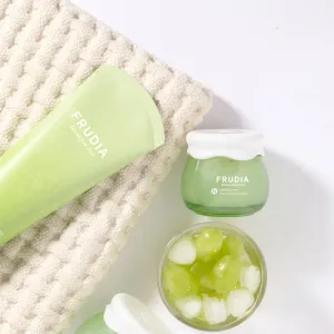 Frudia Green Grape hydratačný gél krém pre stiahnuté póry 55 g