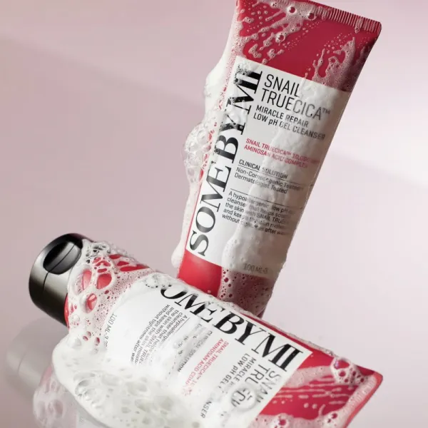 Some By Mi Snail Truecica Miracle Repair Low pH Cel Cleanser upokojujúci čistiaci gél pre mastnú a problematickú pleť 100 ml