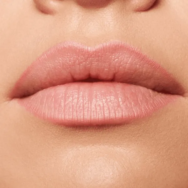 Essence Soft & Precise ceruzka na pery odtieň 202 0,78 g