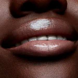 MAC Cosmetics Lipglass lesk na pery odtieň Prrr 3,1 ml