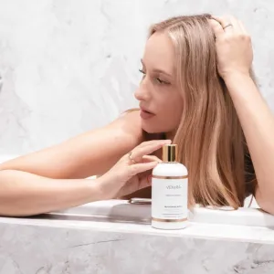 Venira Šampon pre podporu rastu prírodný šampón s vôňou Coconut 300 ml