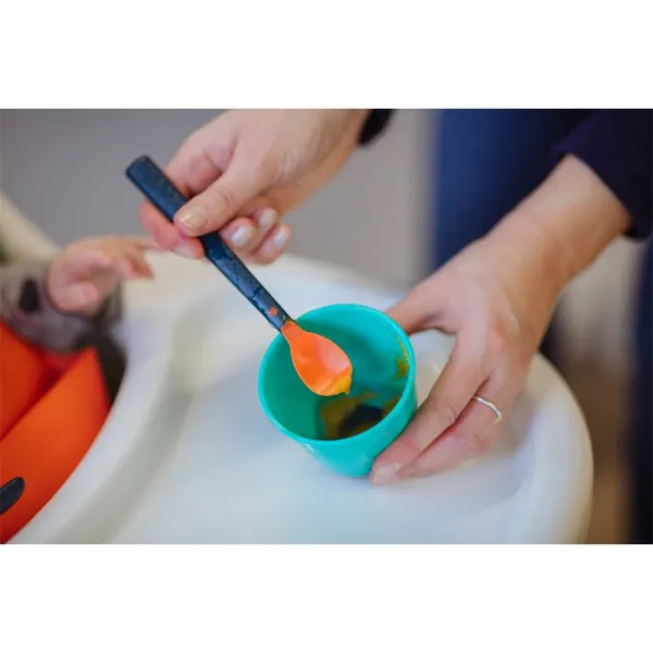 Lyžičky Tommee Tippee s tepelným senzorom 4 kusy