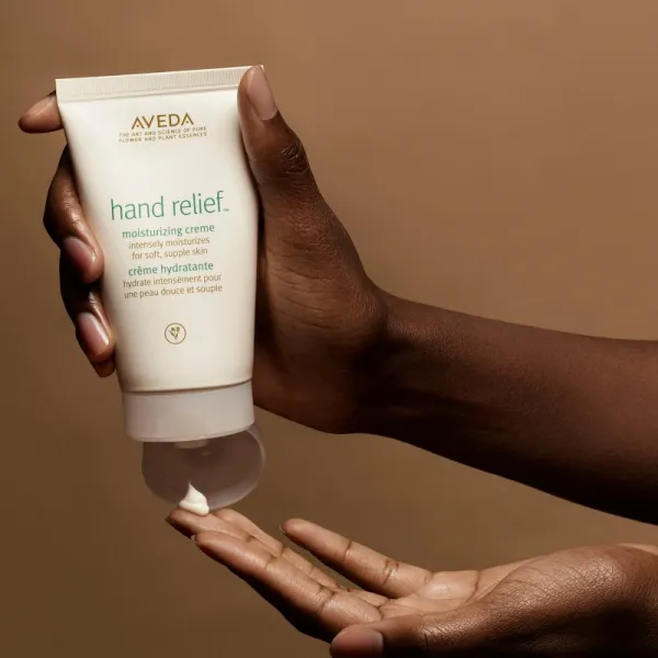 Aveda Hand Relief™ Moisturizing Creme krém na ruky hydratačný 40 ml