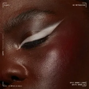 NYX Professional Makeup Epic Smoke Liner dlhotrvajúca ceruzka na oči odtieň 01 White Smoke 0,17 g