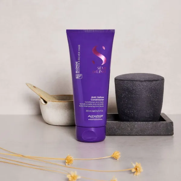Alfaparf Milano Semi di Lino Blonde fialový kondicionér pre blond a melírované vlasy 200 ml