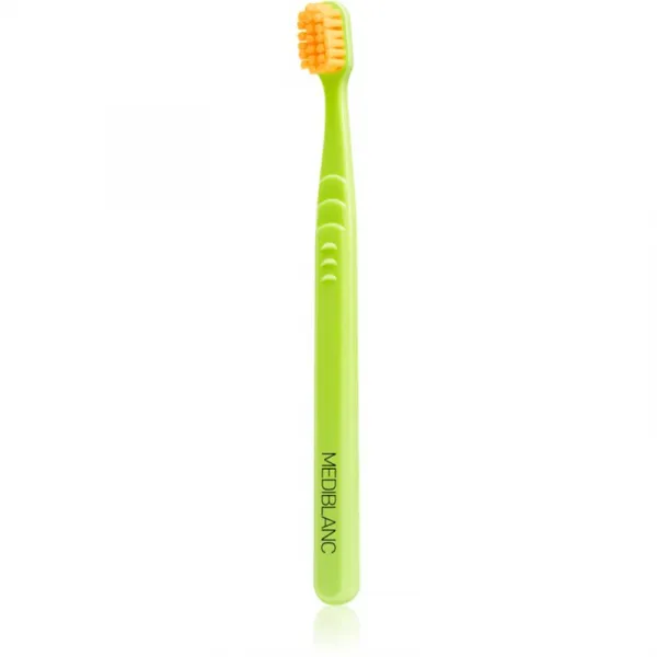 MEDIBLANC KIDS & JUNIOR Ultra Soft zubná kefka pre deti ultra soft Green, Blue 2 ks